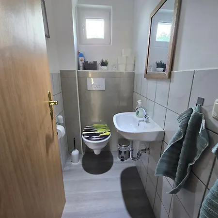 Semesterbostad Doris *